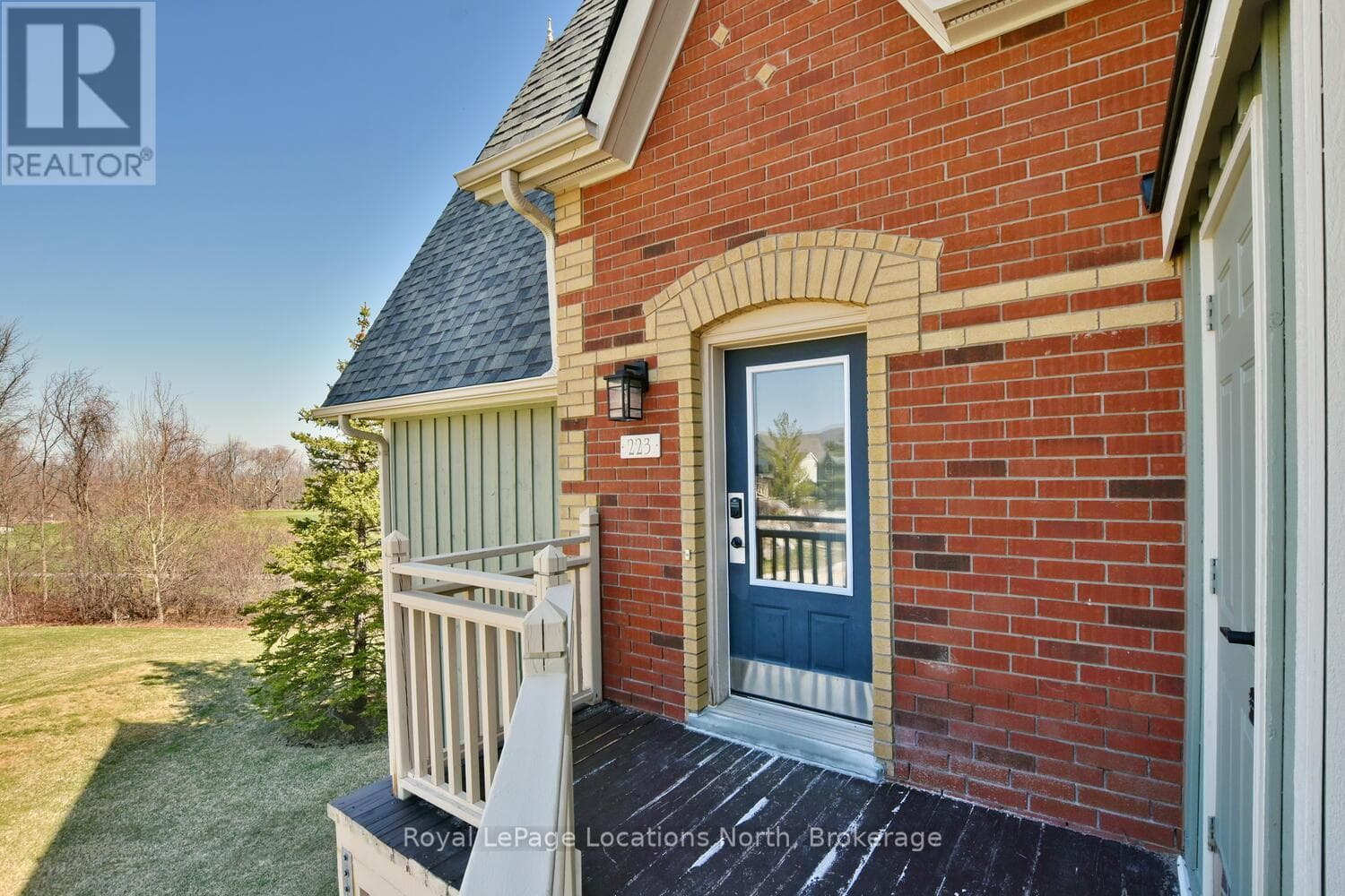 223 - 170 SNOWBRIDGE WAY, OnePoint — photo 2