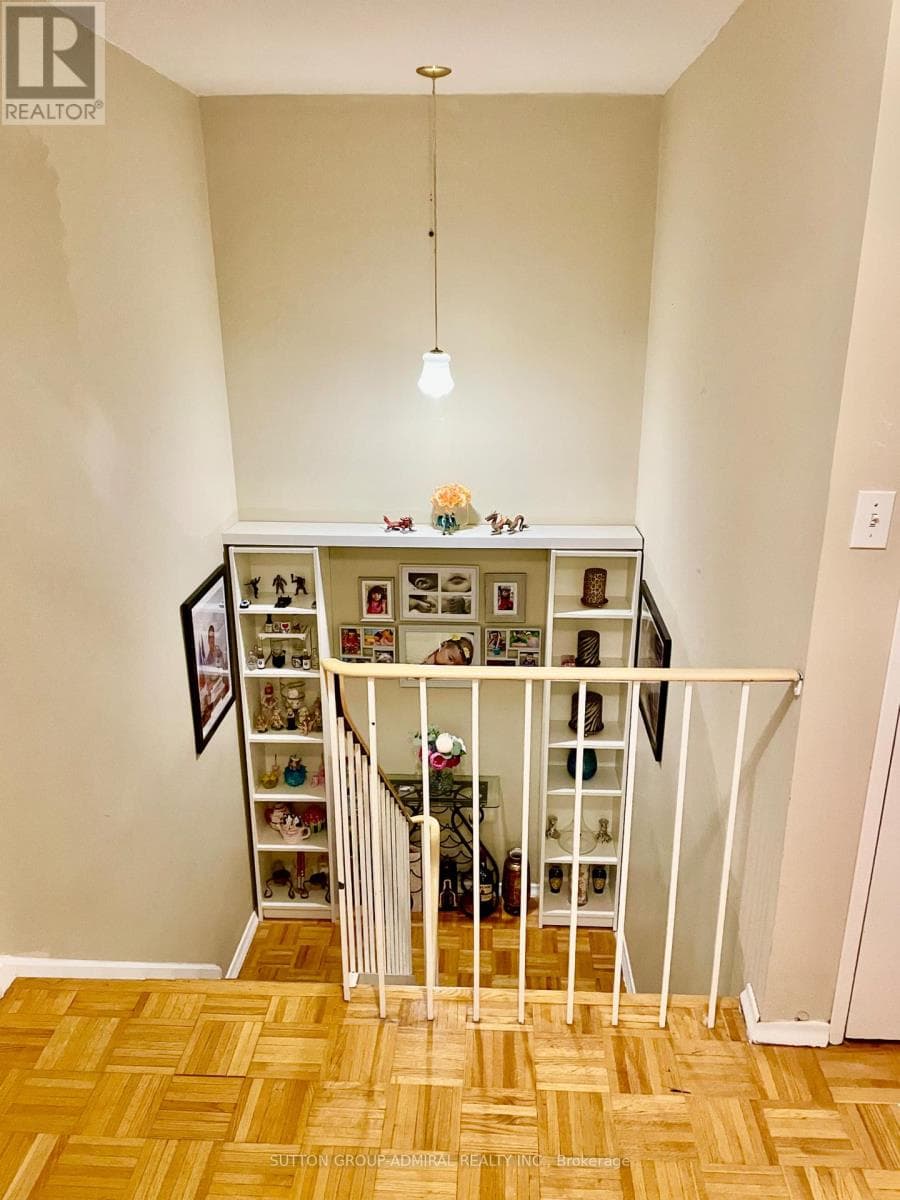 14 - 23 FOUR WINDS DRIVE, Toronto — photo 4