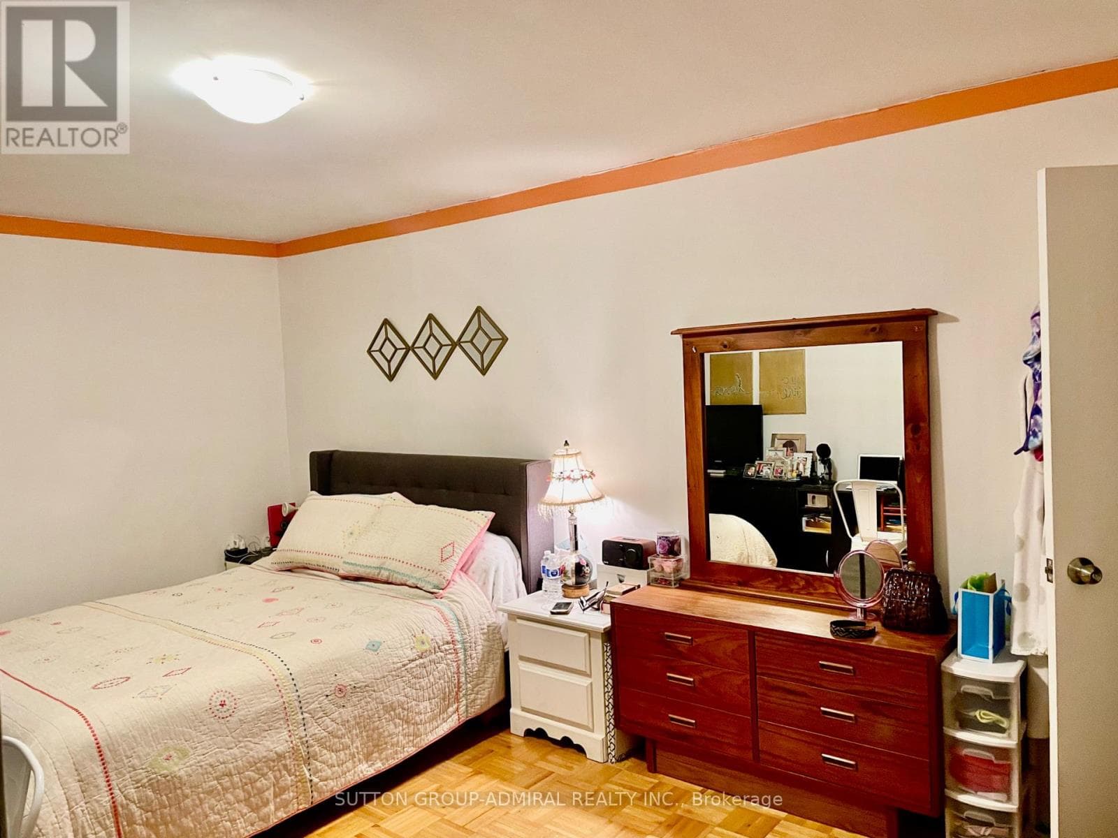 14 - 23 FOUR WINDS DRIVE in York University Heights