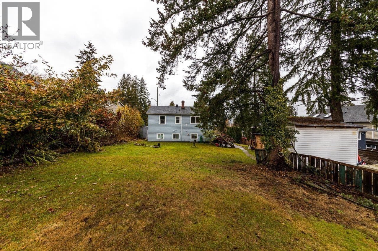 320 HOLMES STREET in 