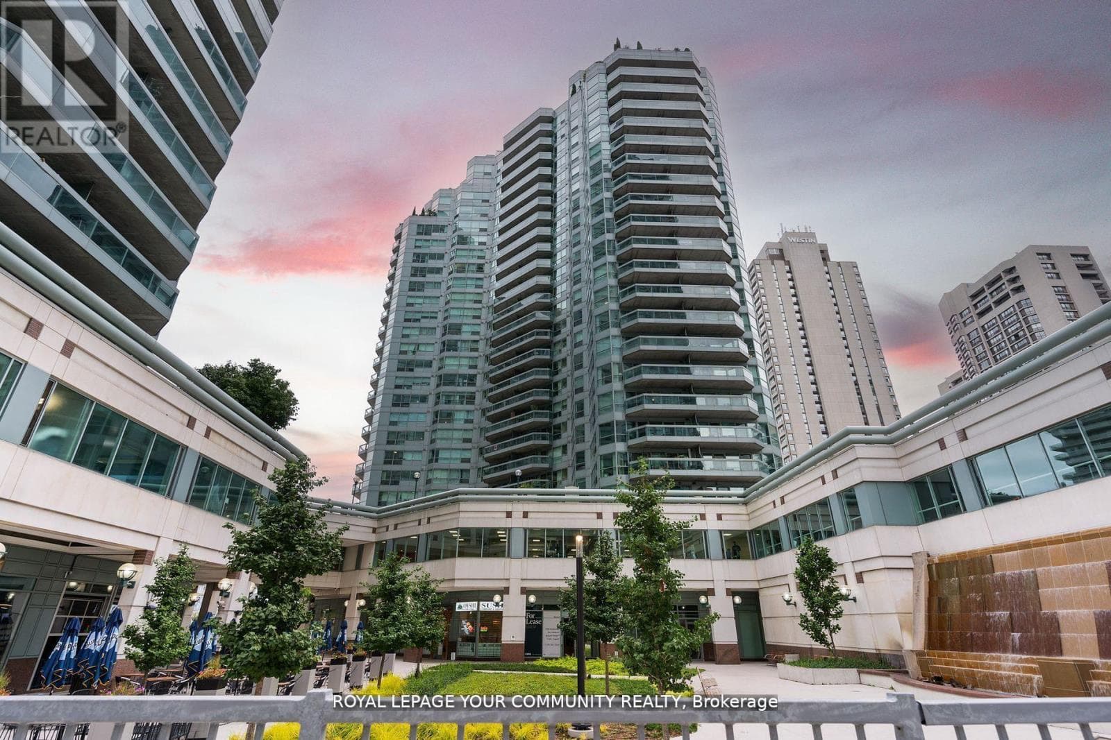 2402 - 10 QUEENS QUAY W, Toronto — photo 3