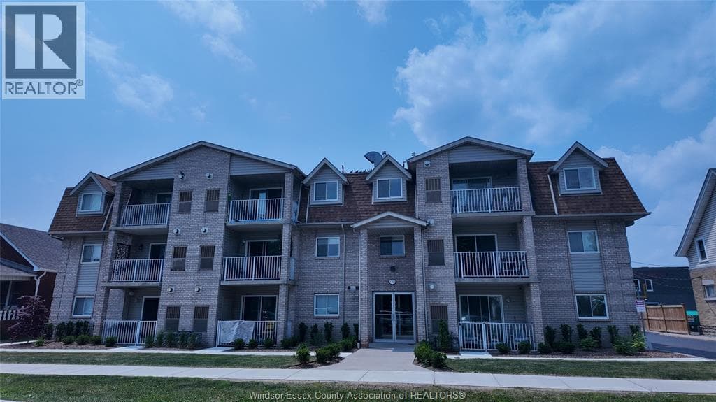 1323 LANGLOIS AVENUE UNIT 201 in Walkerville