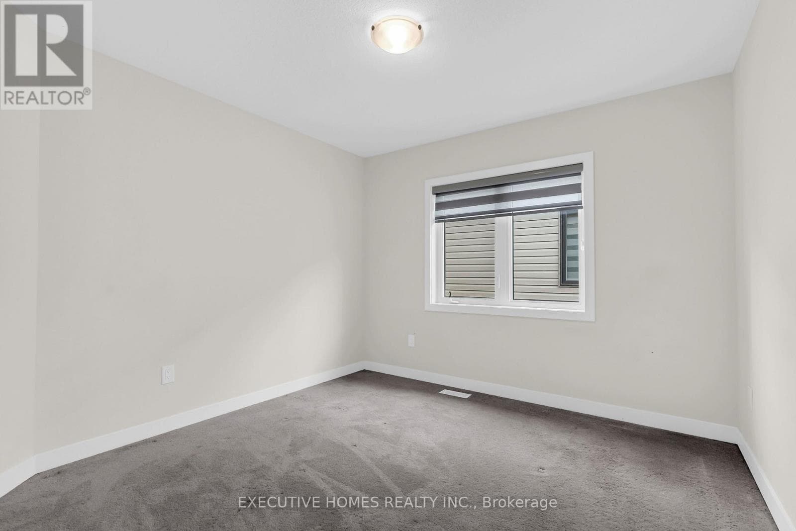 170 LILAC CIRCLE, Toronto — photo 4