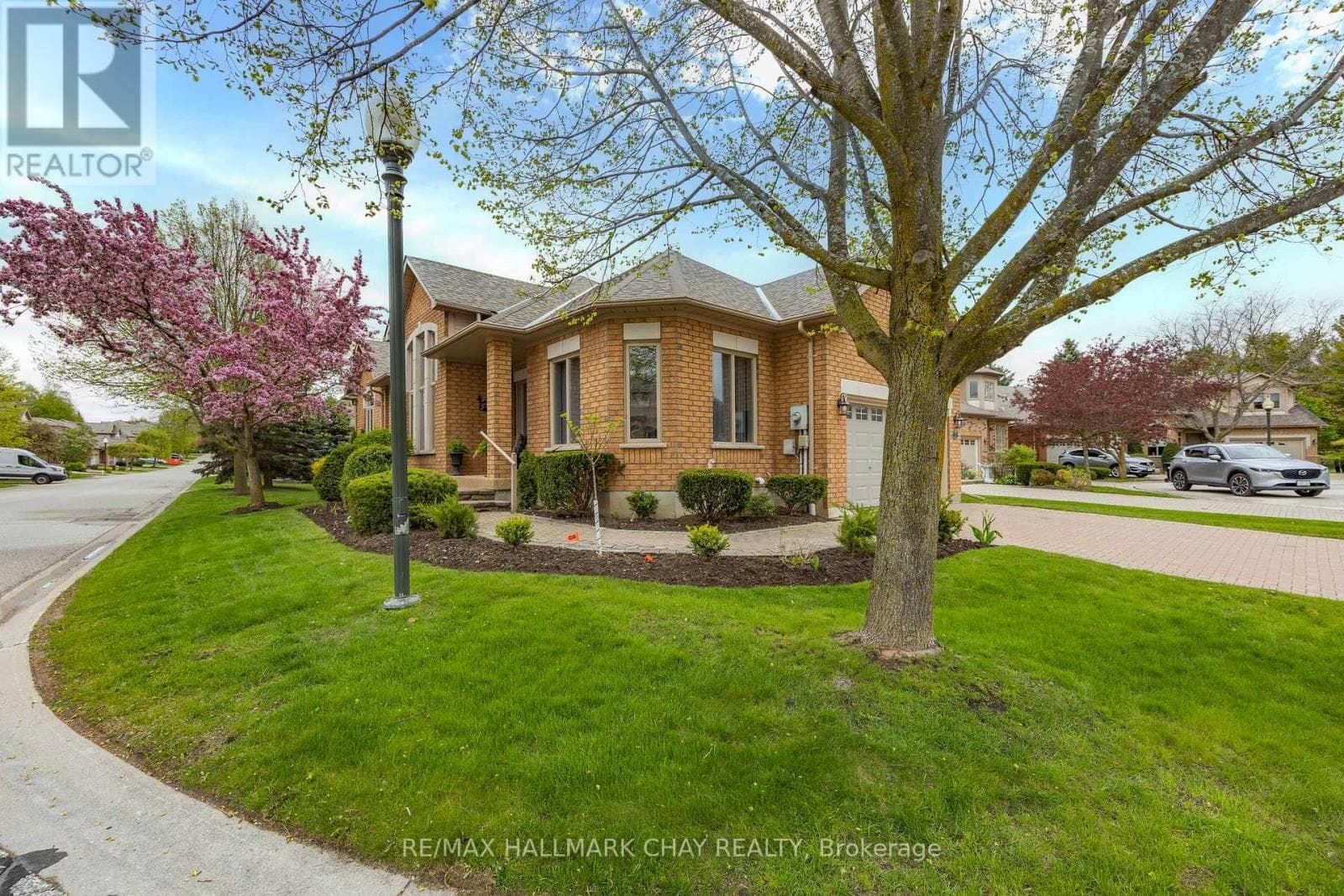20 - 1 FORTUNA CIRCLE — photo 3
