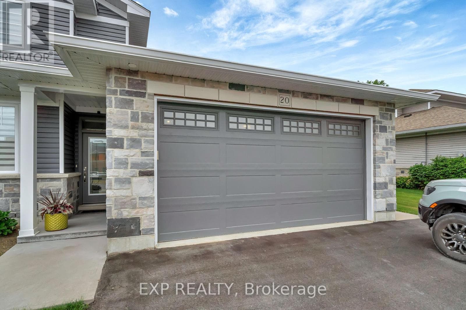 20 STINSON AVENUE — photo 2