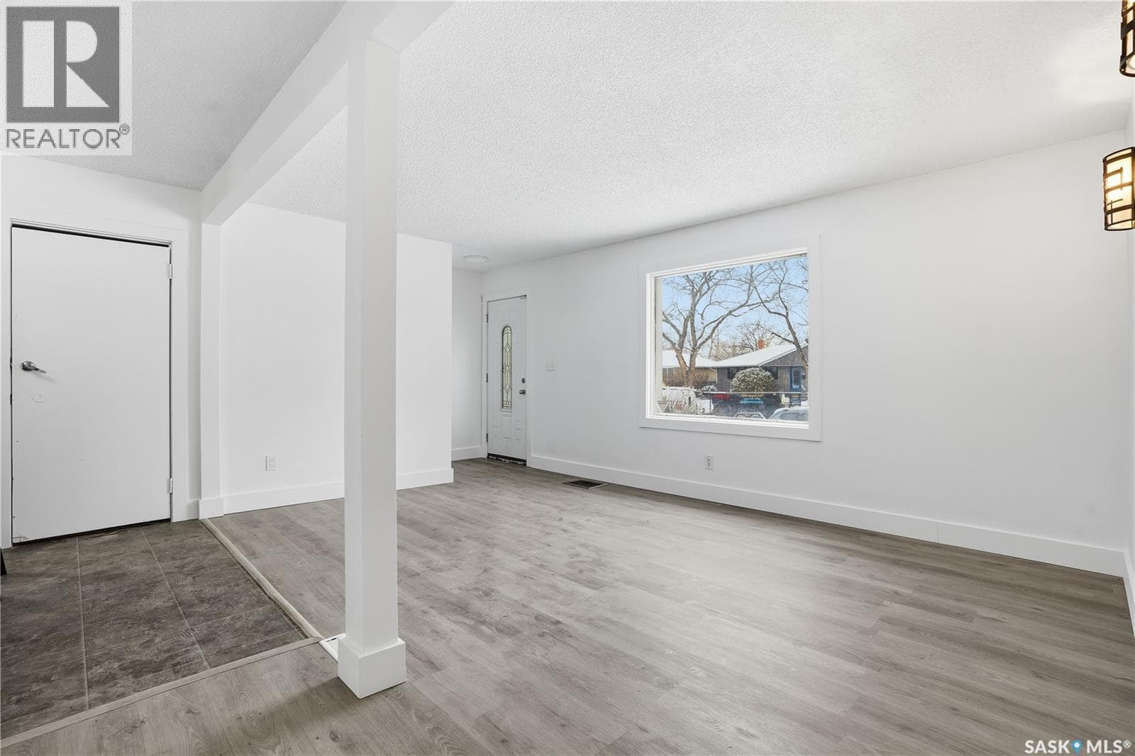 749 ROYAL STREET — photo 4