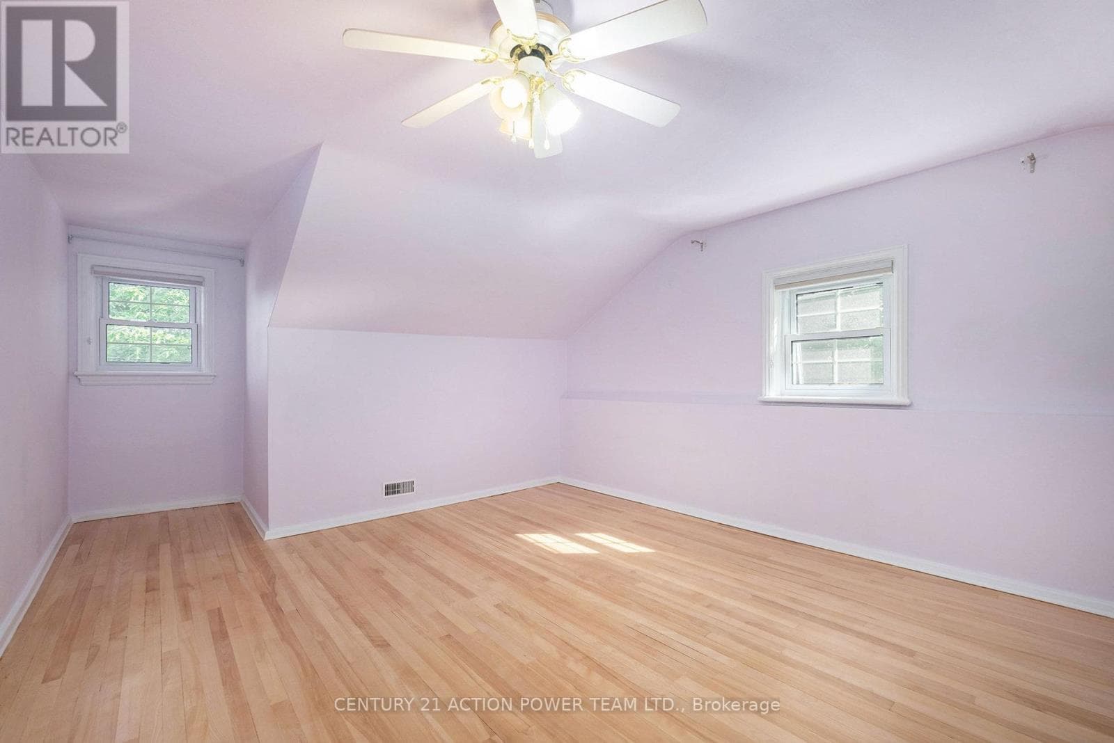1318 BROOKLINE AVENUE, Ottawa — photo 4