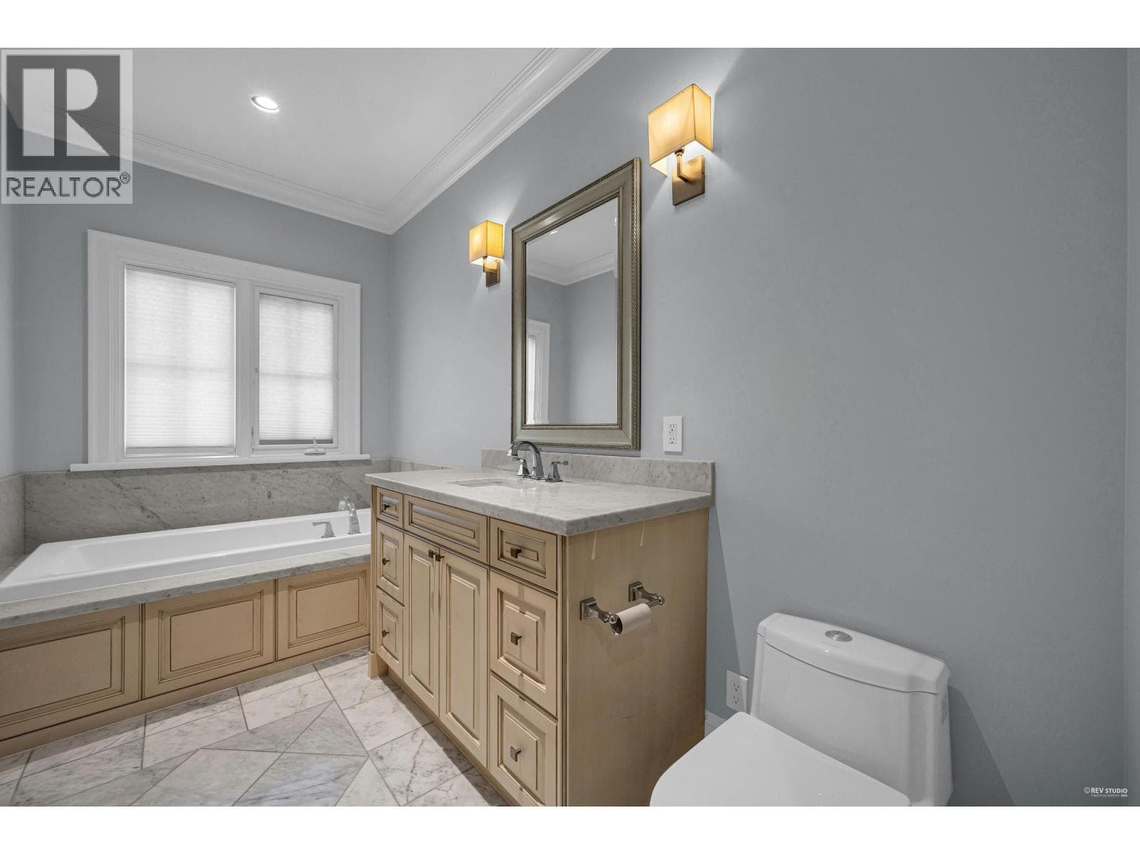 6089 GLENEAGLES DRIVE, Greater Vancouver — photo 2