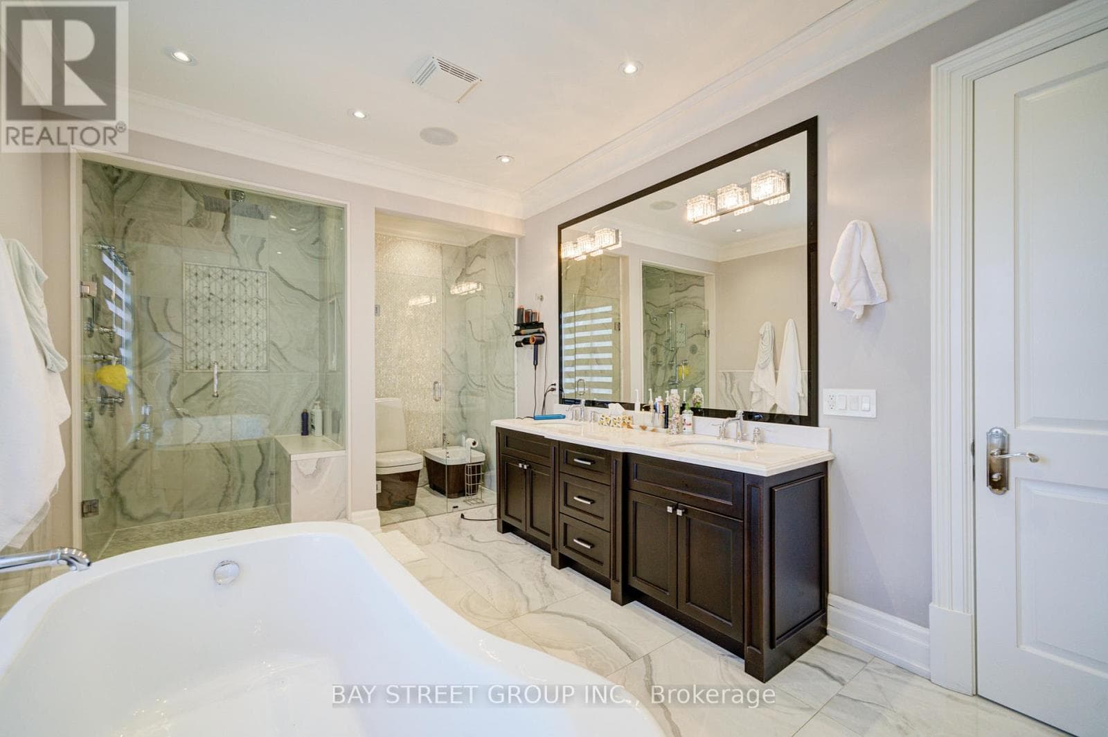 165 KRIEGHOFF AVENUE, Toronto — photo 5