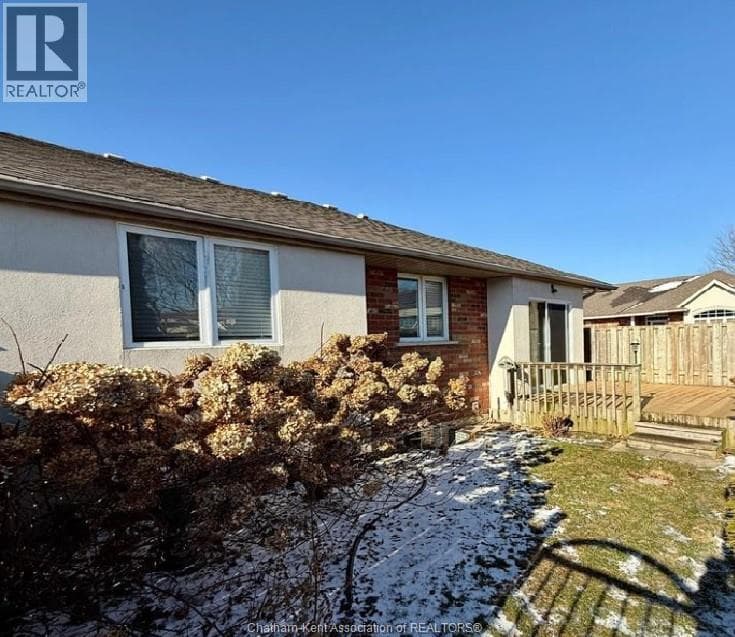 15 Oakgrove LANE — photo 3
