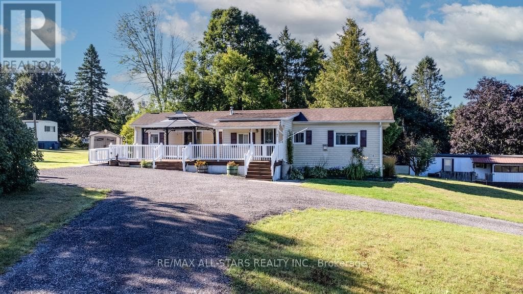 7 MARLENE DRIVE in Manvers
