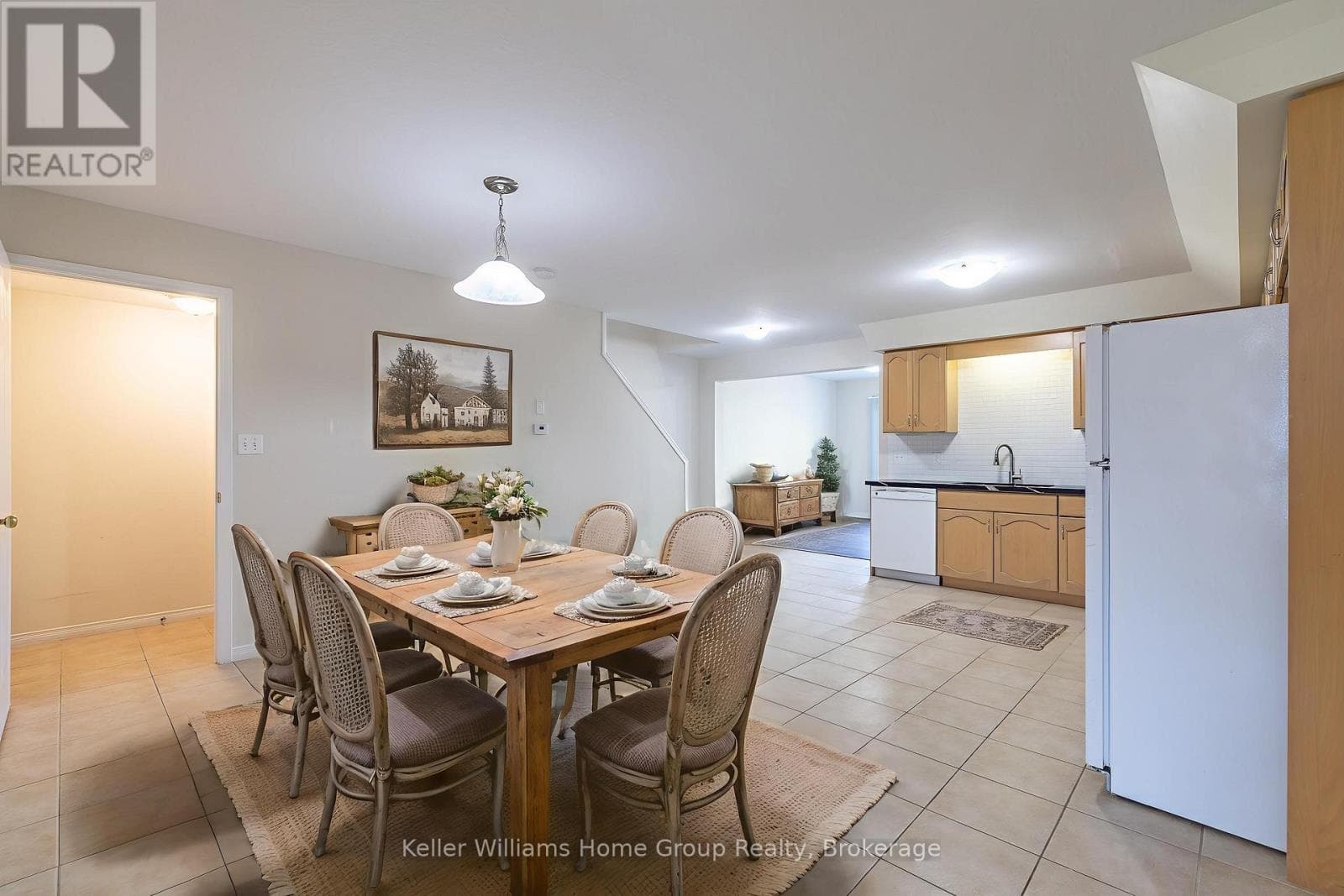 42 HASLER CRESCENT, OnePoint — photo 4