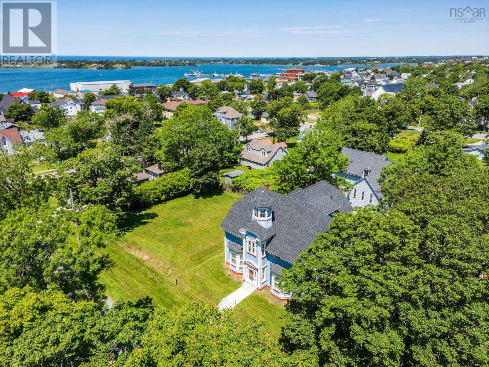 42 QUEEN STREET in 