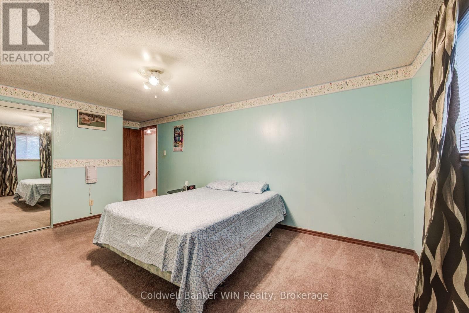 120 MELISSA CRESCENT in 