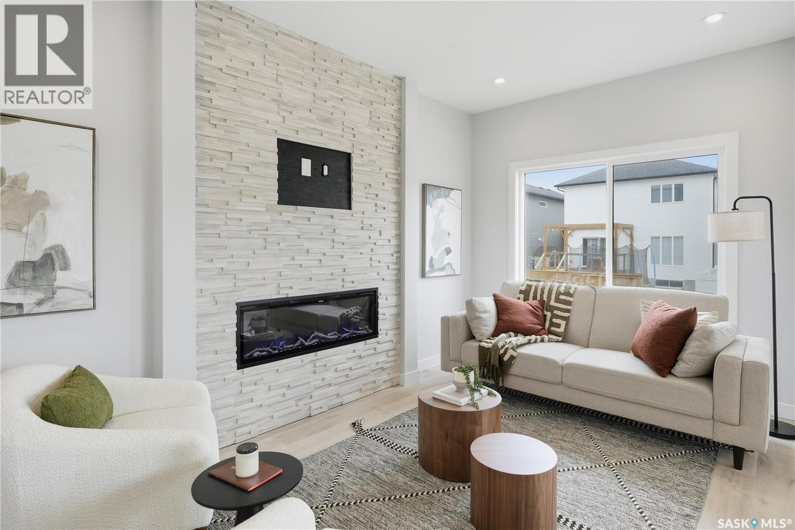 8657 Wheat CRESCENT — photo 4