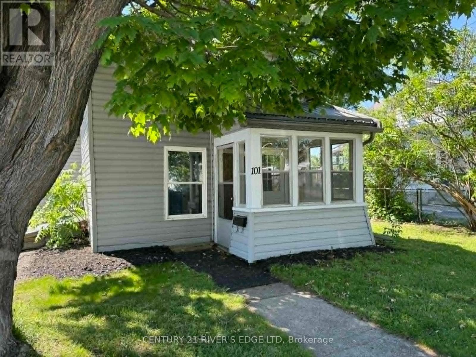 101 SCHOFIELD AVENUE in 