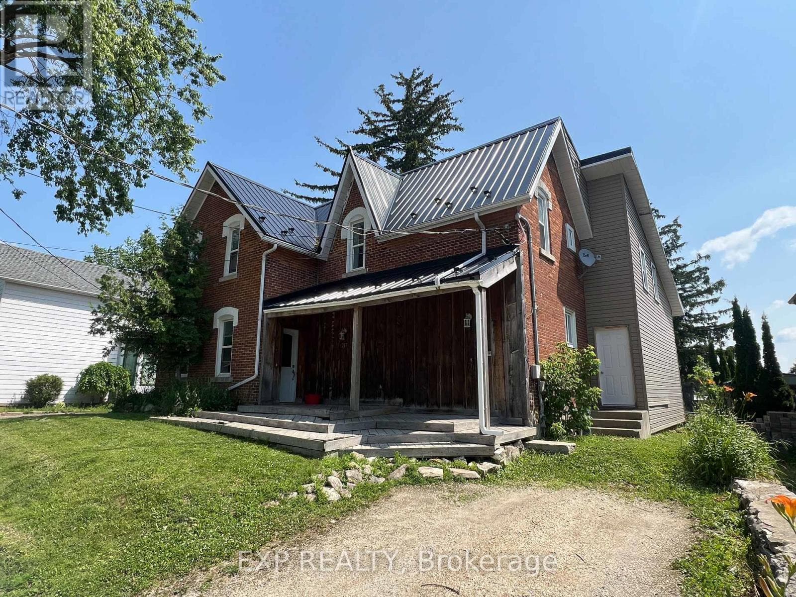 217 VICTORIA STREET, Toronto — photo 2