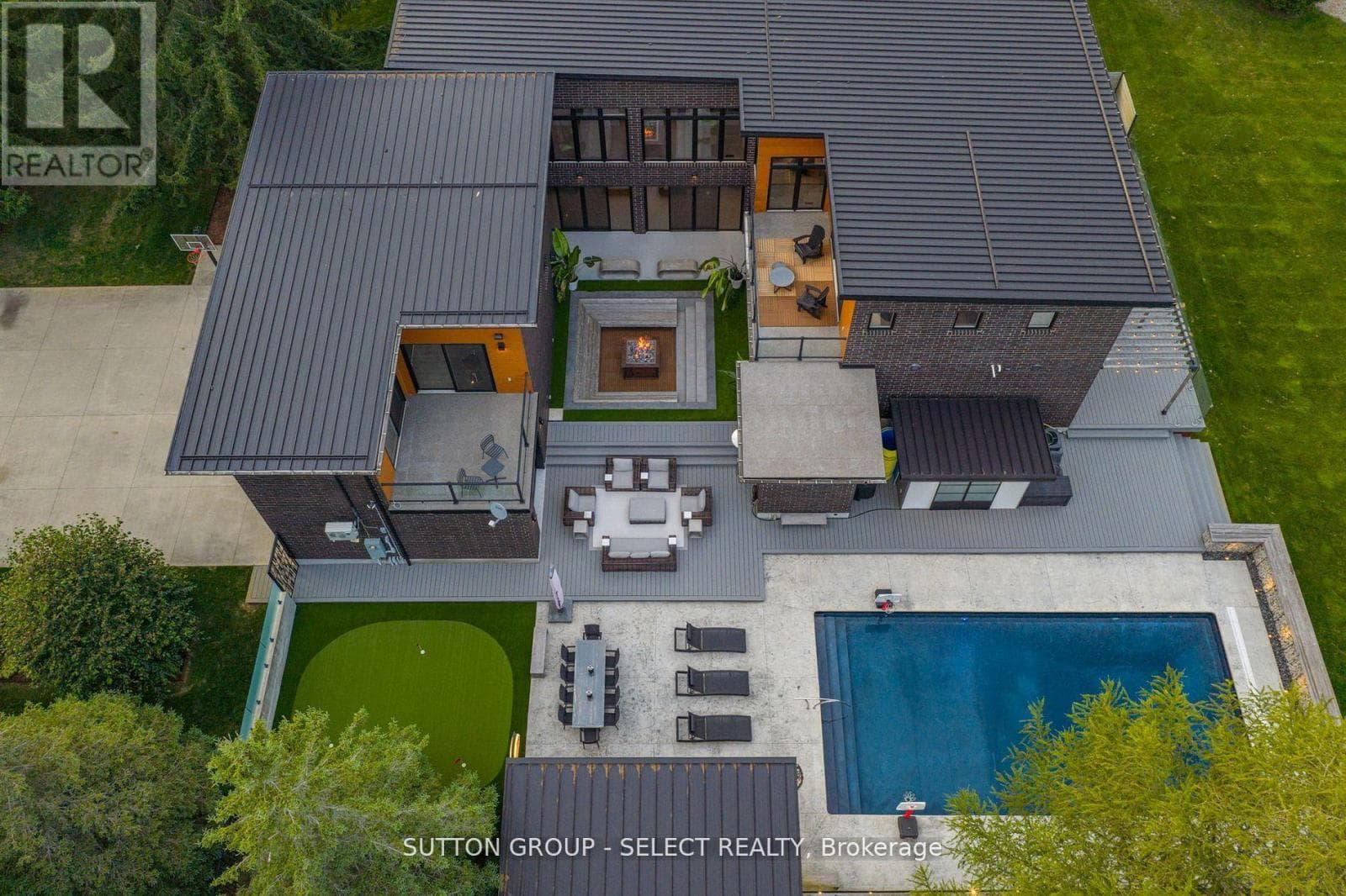 9385 ELVIAGE DRIVE in 