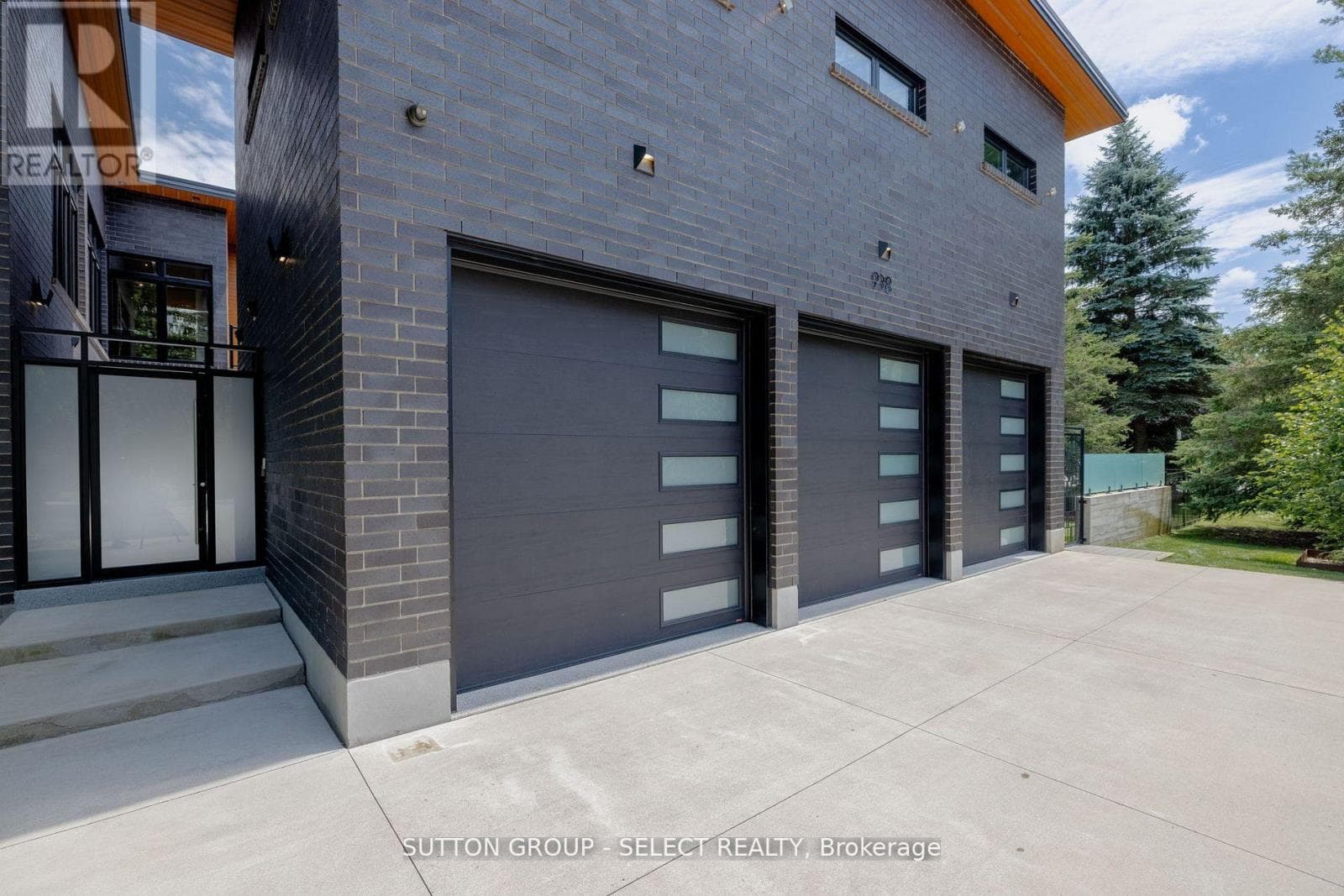 9385 ELVIAGE DRIVE, London and St. Thomas — photo 4