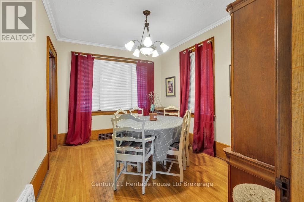 48 BROCK STREET WEST — photo 5