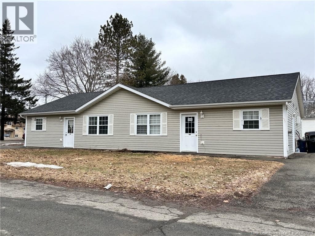 104 Water  South Street in 