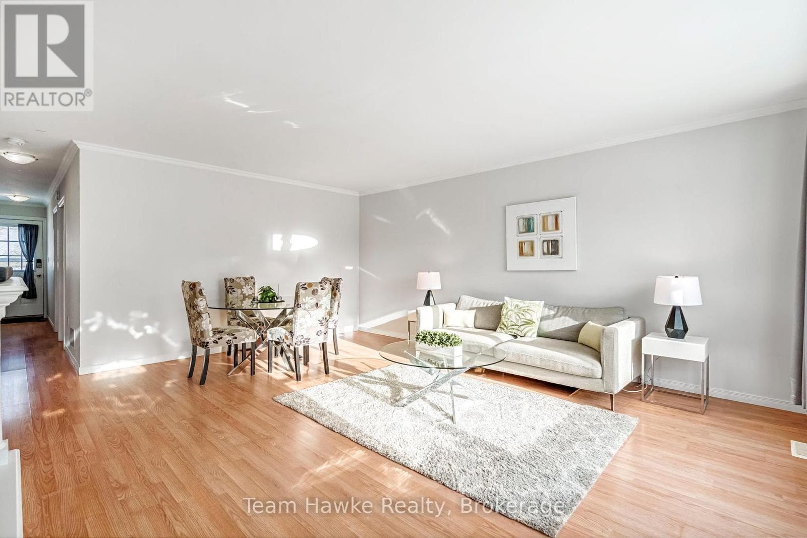 264 KINGFISHER AVENUE — photo 5