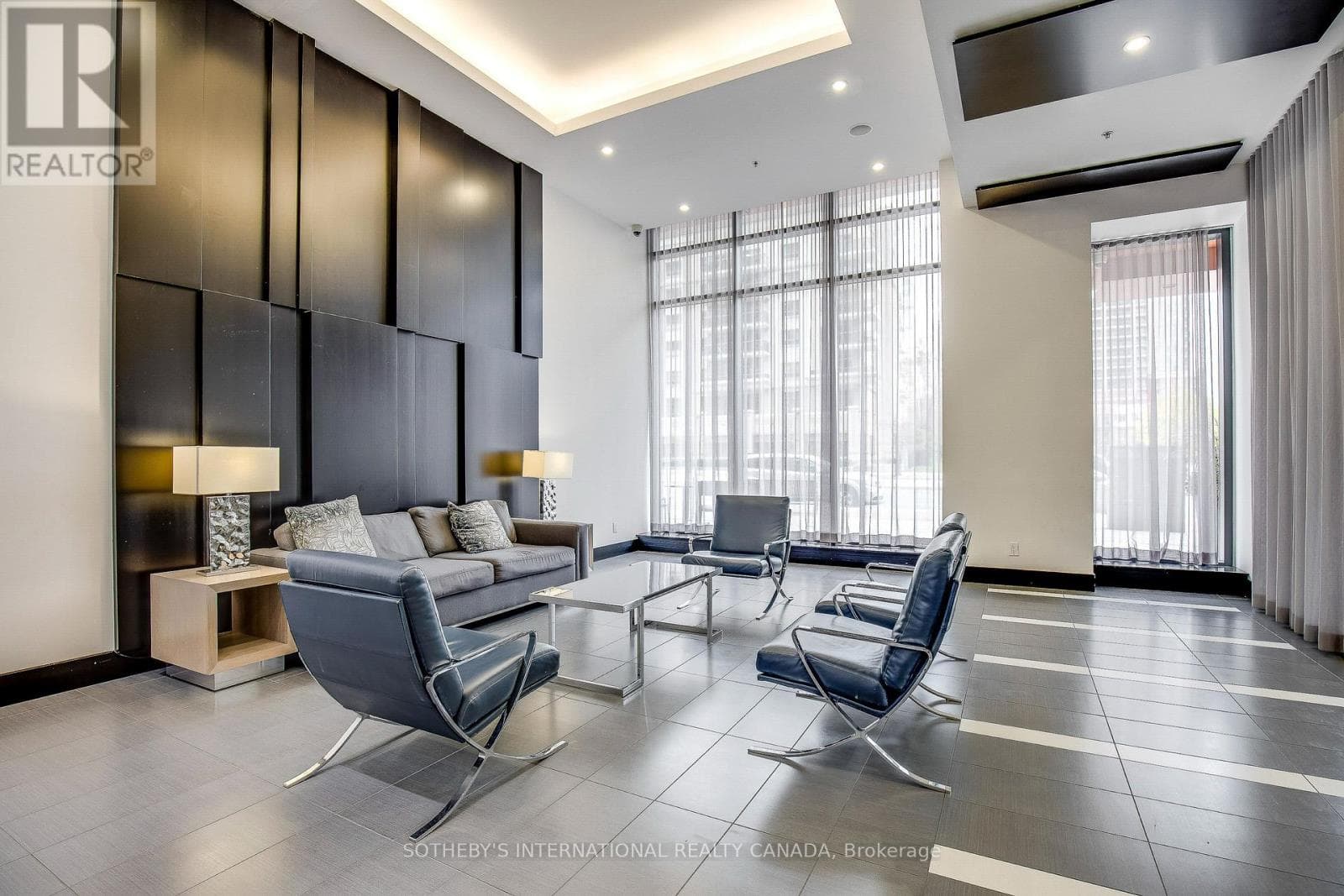 1202 - 4070 CONFEDERATION PARKWAY, Toronto — photo 4