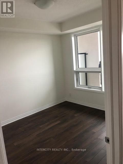 504 - 1105 LEGER WAY, Toronto — photo 4