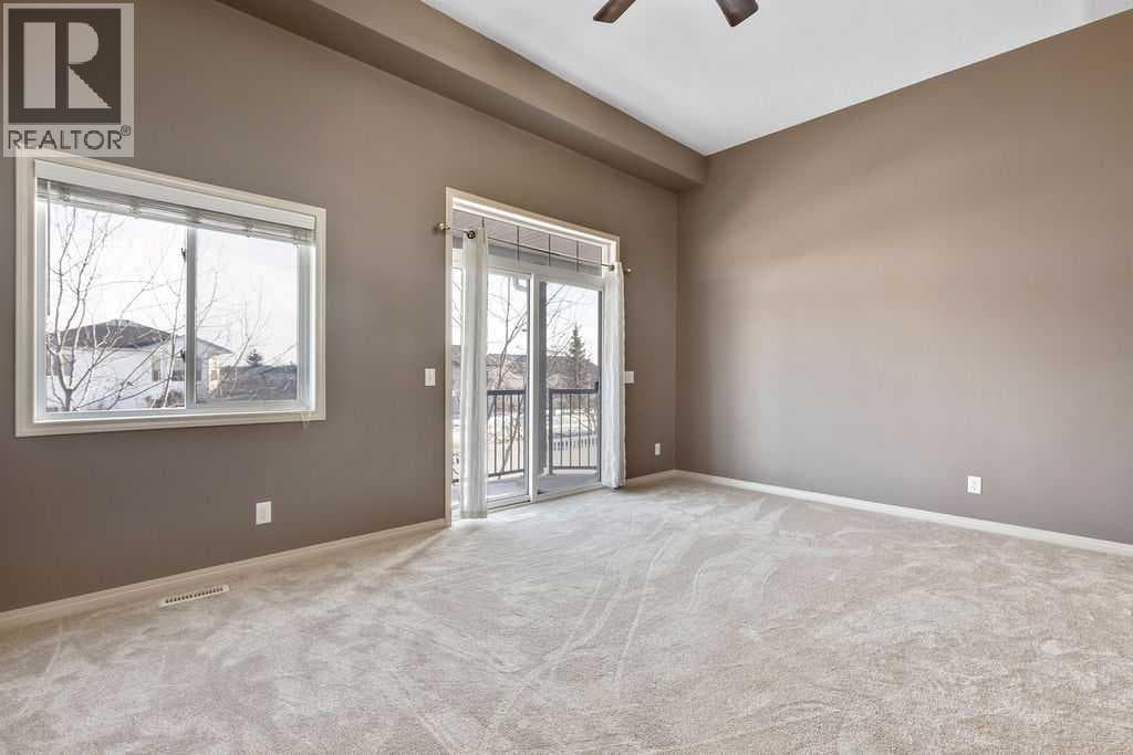 331 Strathcona Circle — photo 3