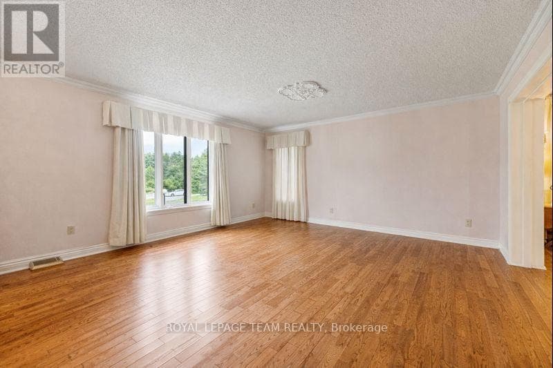 591 BELLAMY ROAD — photo 4