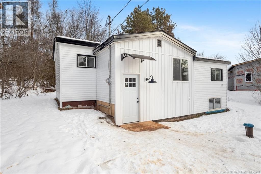 391 NORTHFIELD AVENUE — photo 3