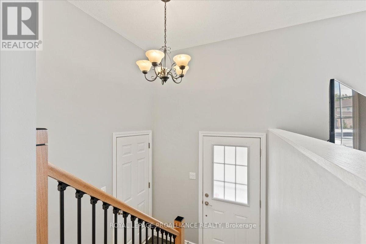 19 FLEMING ROAD, Central Lakes — photo 4