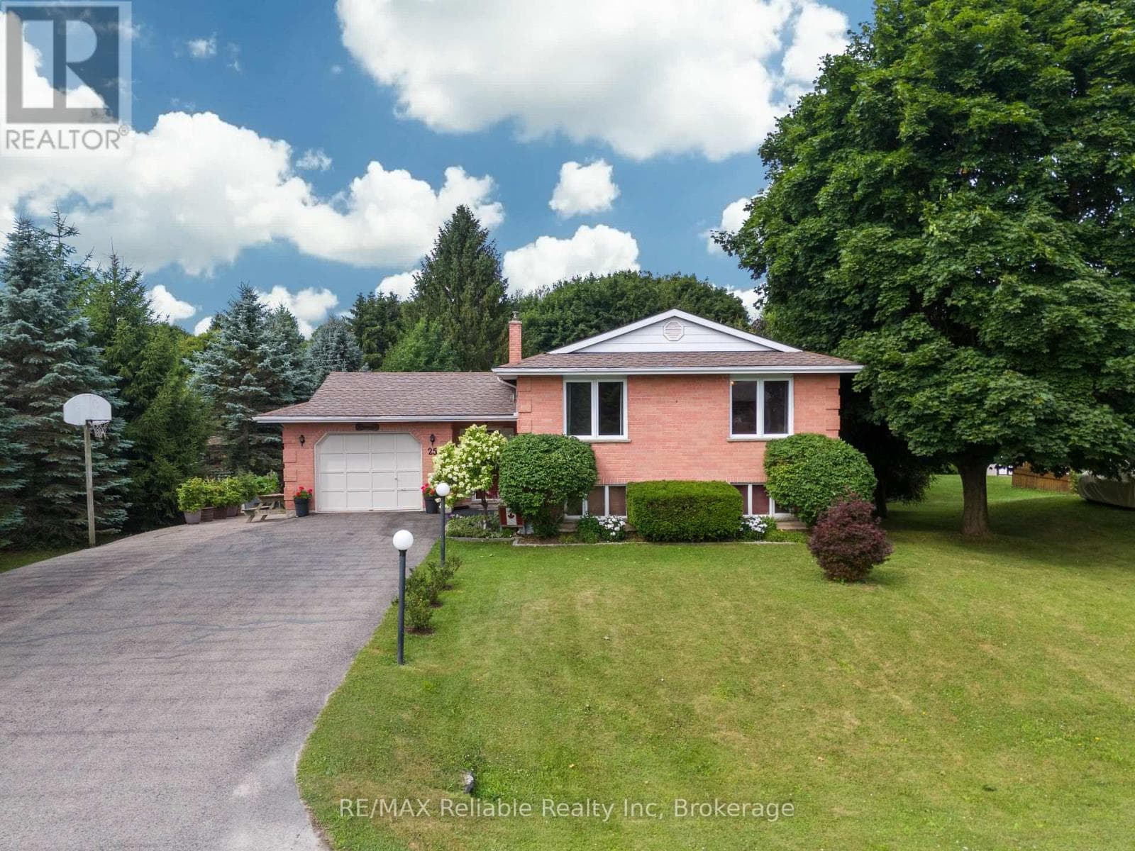 25 JORDAN DRIVE in 