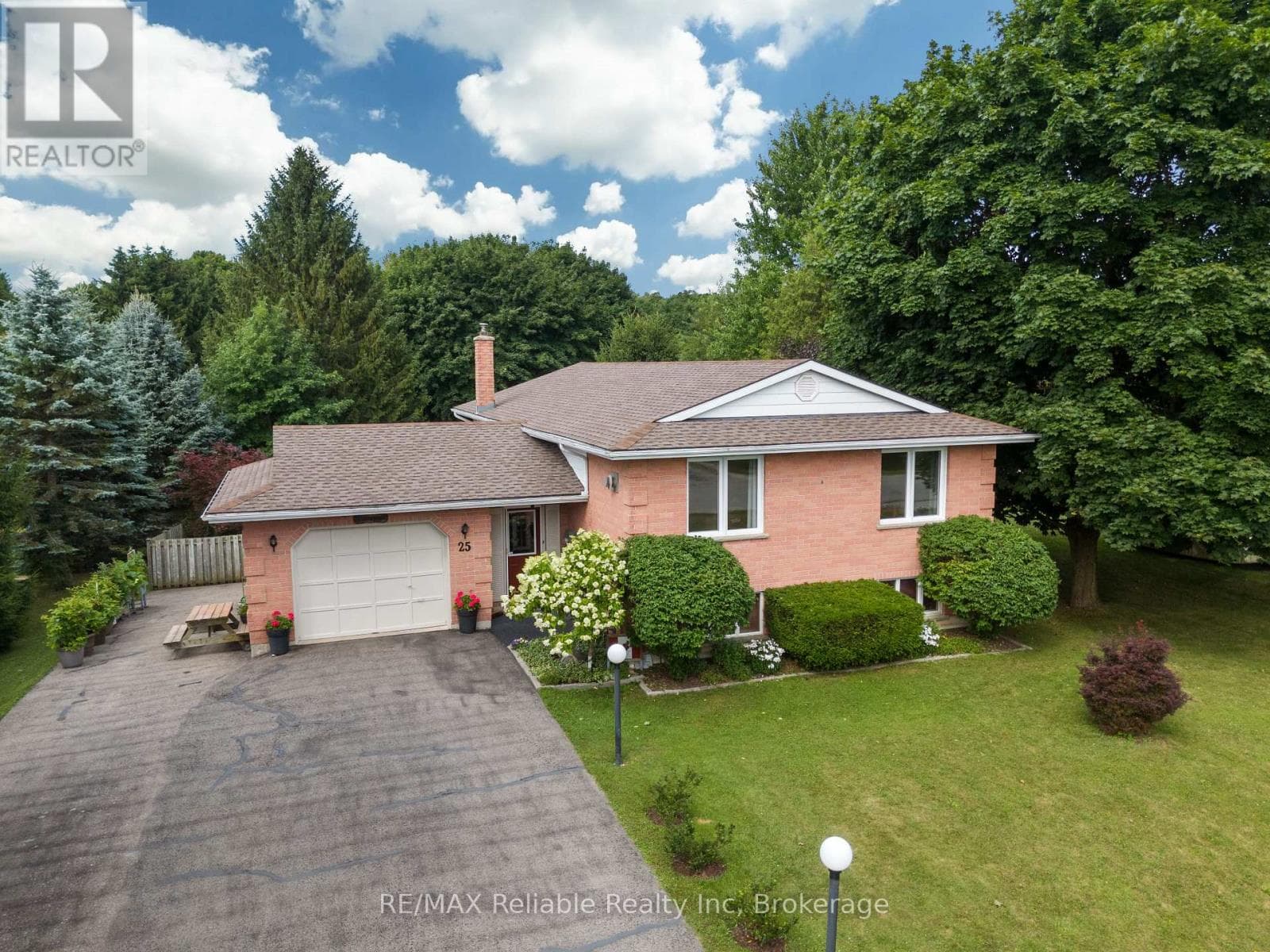 25 JORDAN DRIVE, OnePoint — photo 2