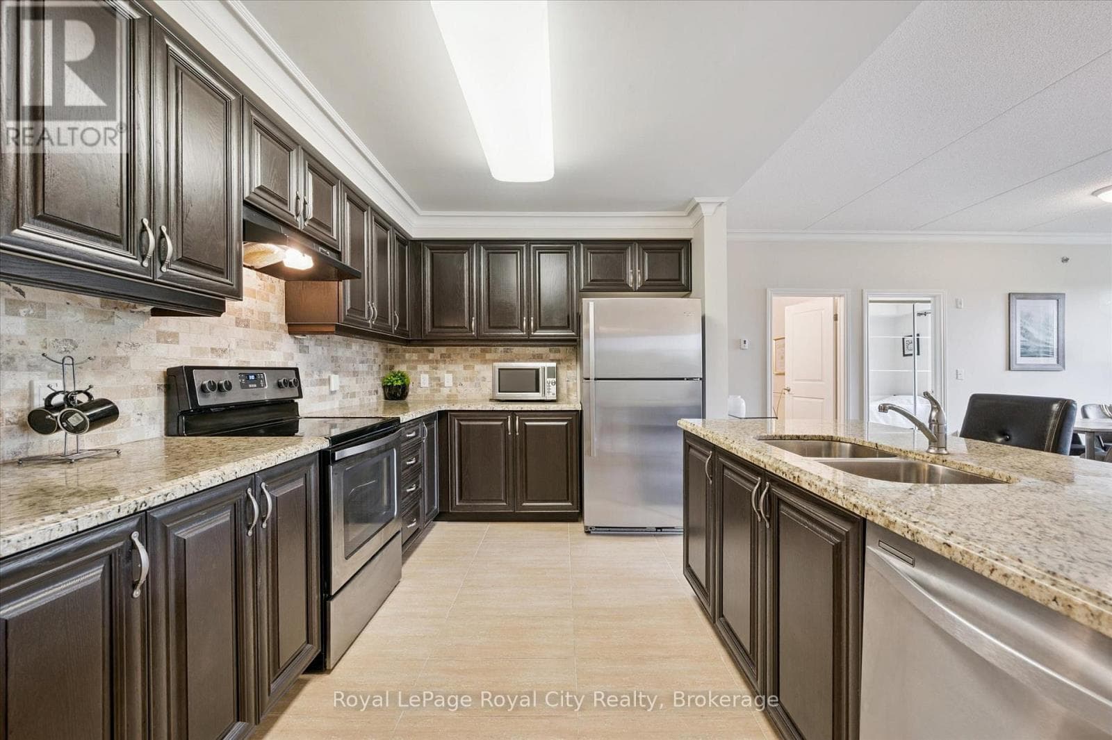 122 - 1440 GORDON STREET in 