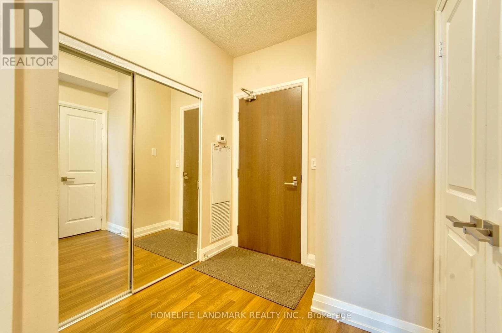 1201 - 7171 YONGE STREET in Thornhill South