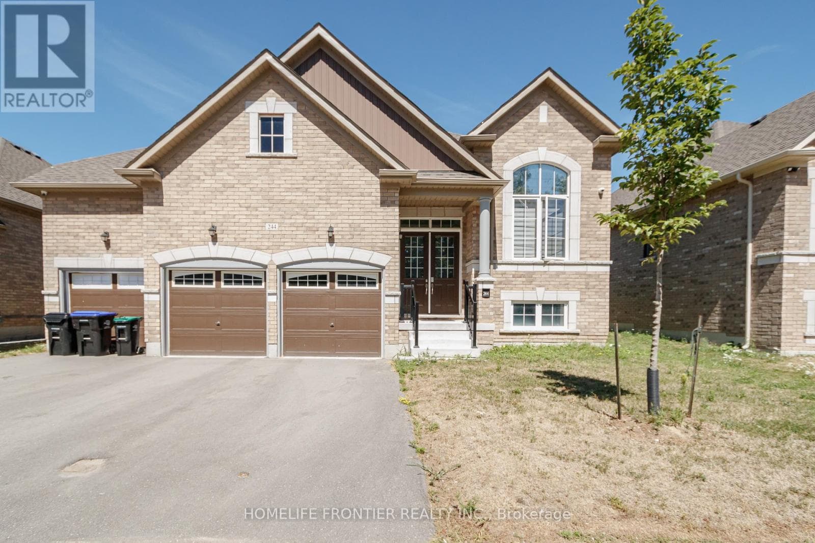 244 RAMBLEWOOD DRIVE — photo 2