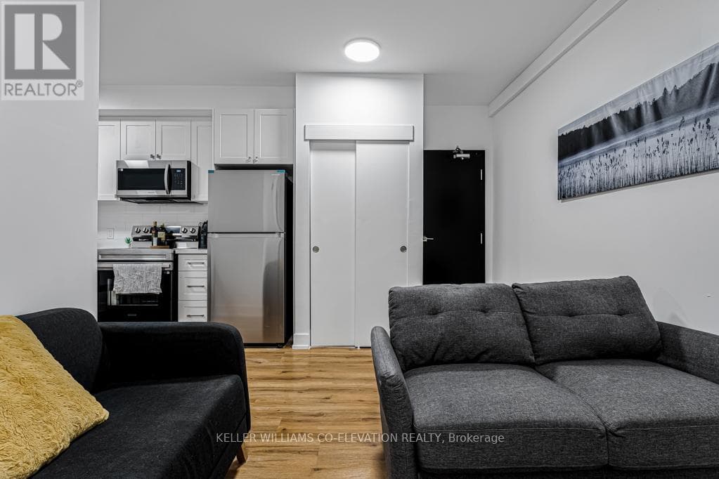 8 - 610 KING STREET E in Landsdale