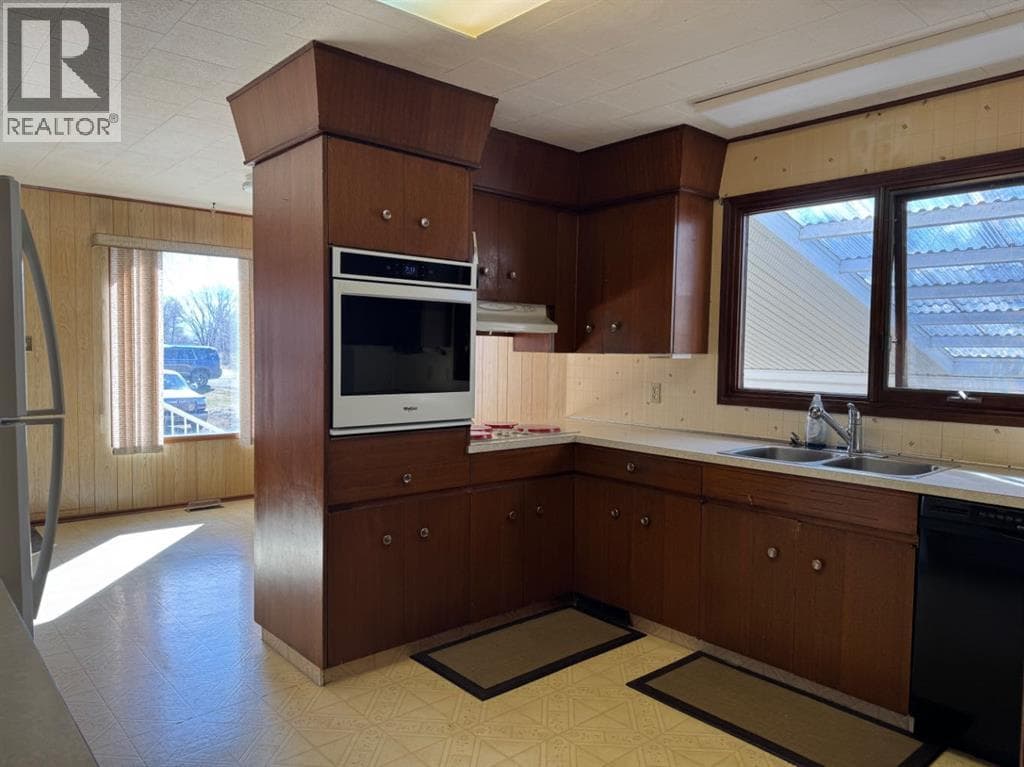 9920 113 STREET, Grande Prairie — photo 5