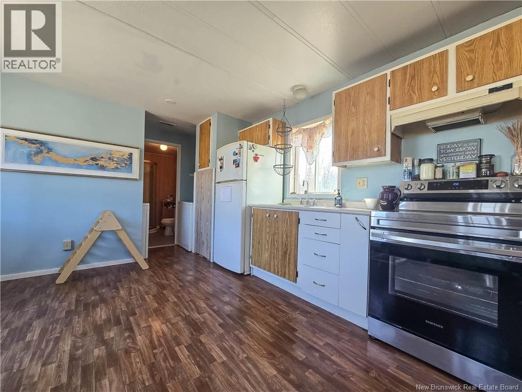 336 MACLAGGAN DRIVE — photo 3