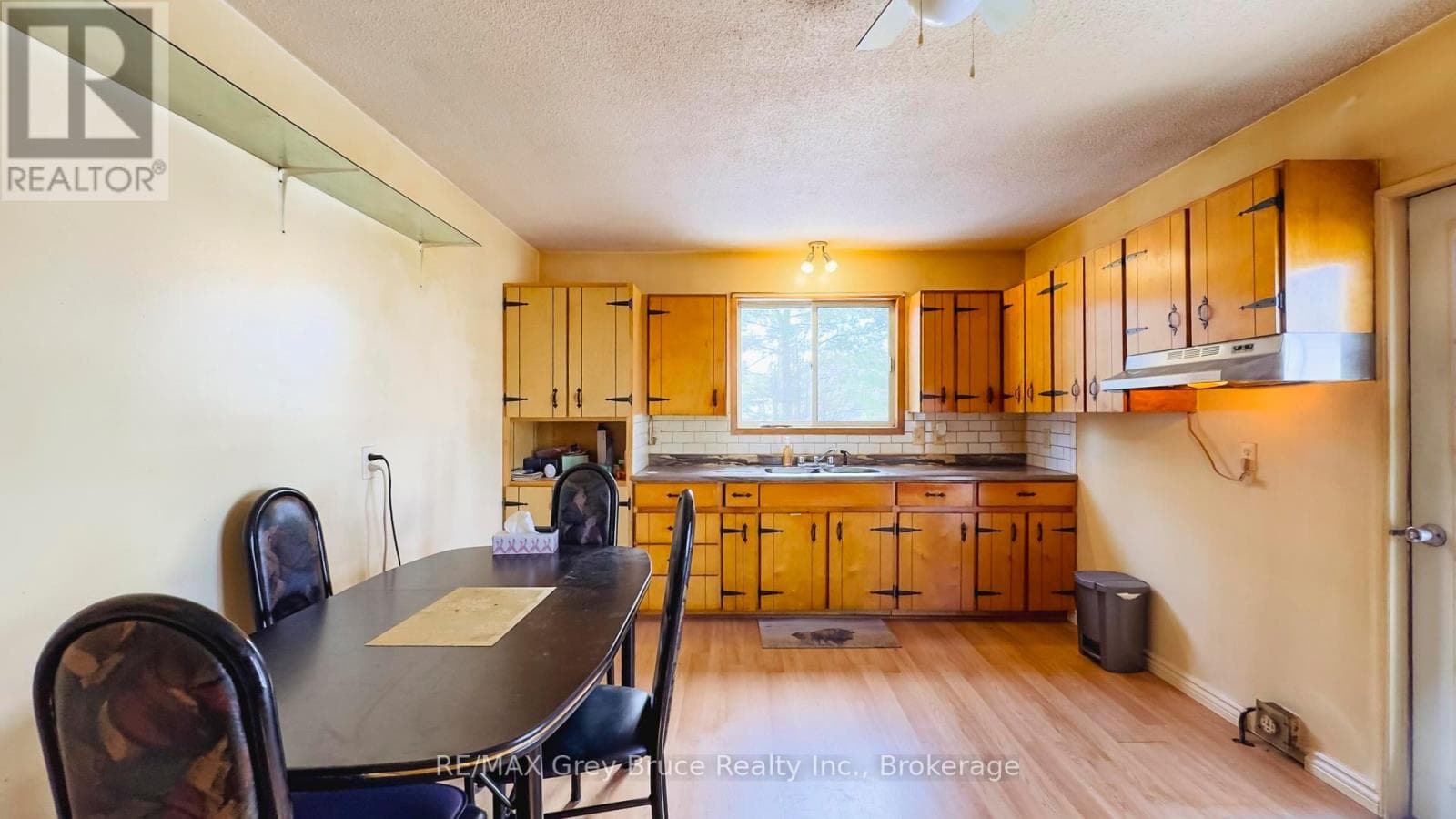 276 WEST STREET — photo 5