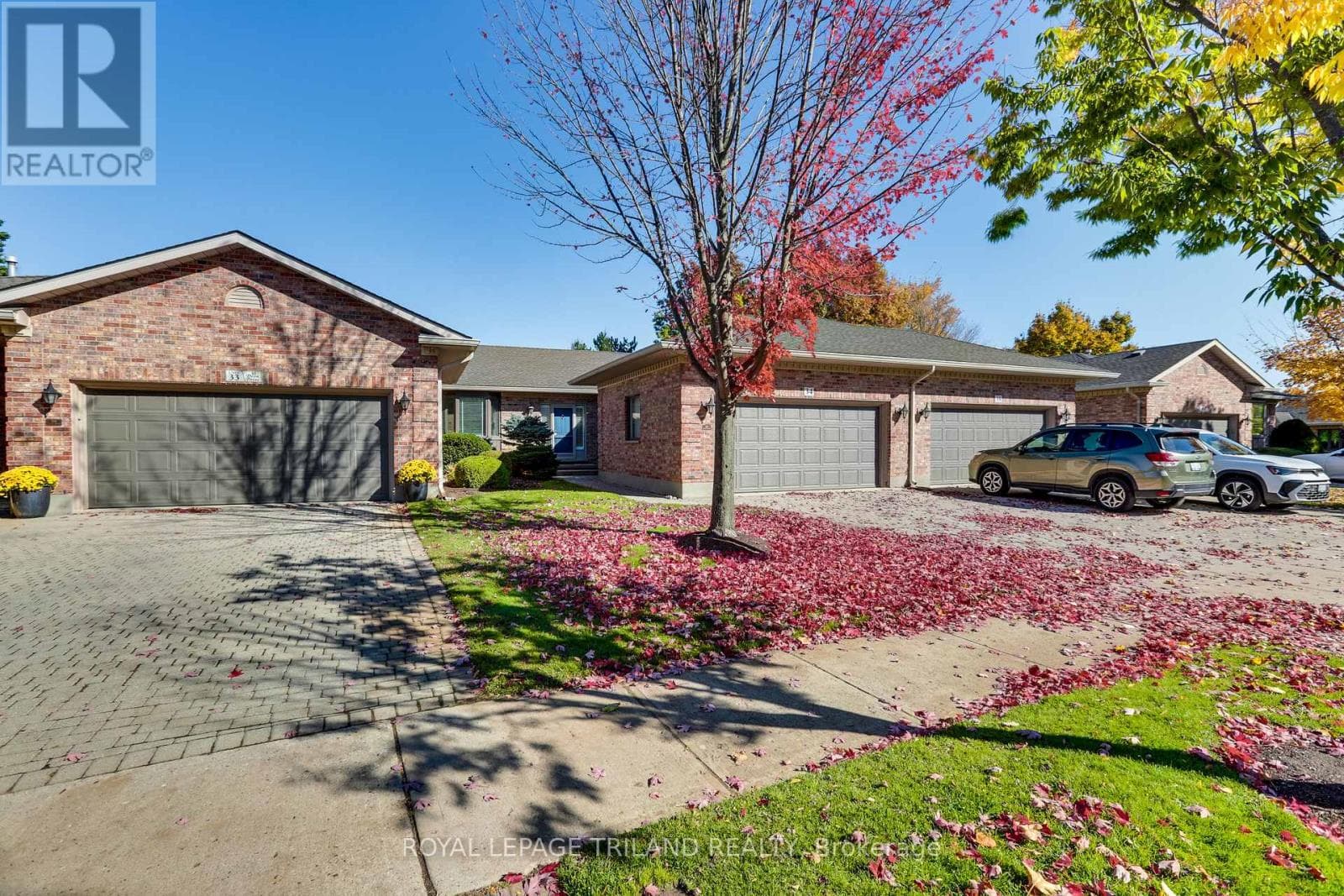 34 - 30 DOON DRIVE — photo 3