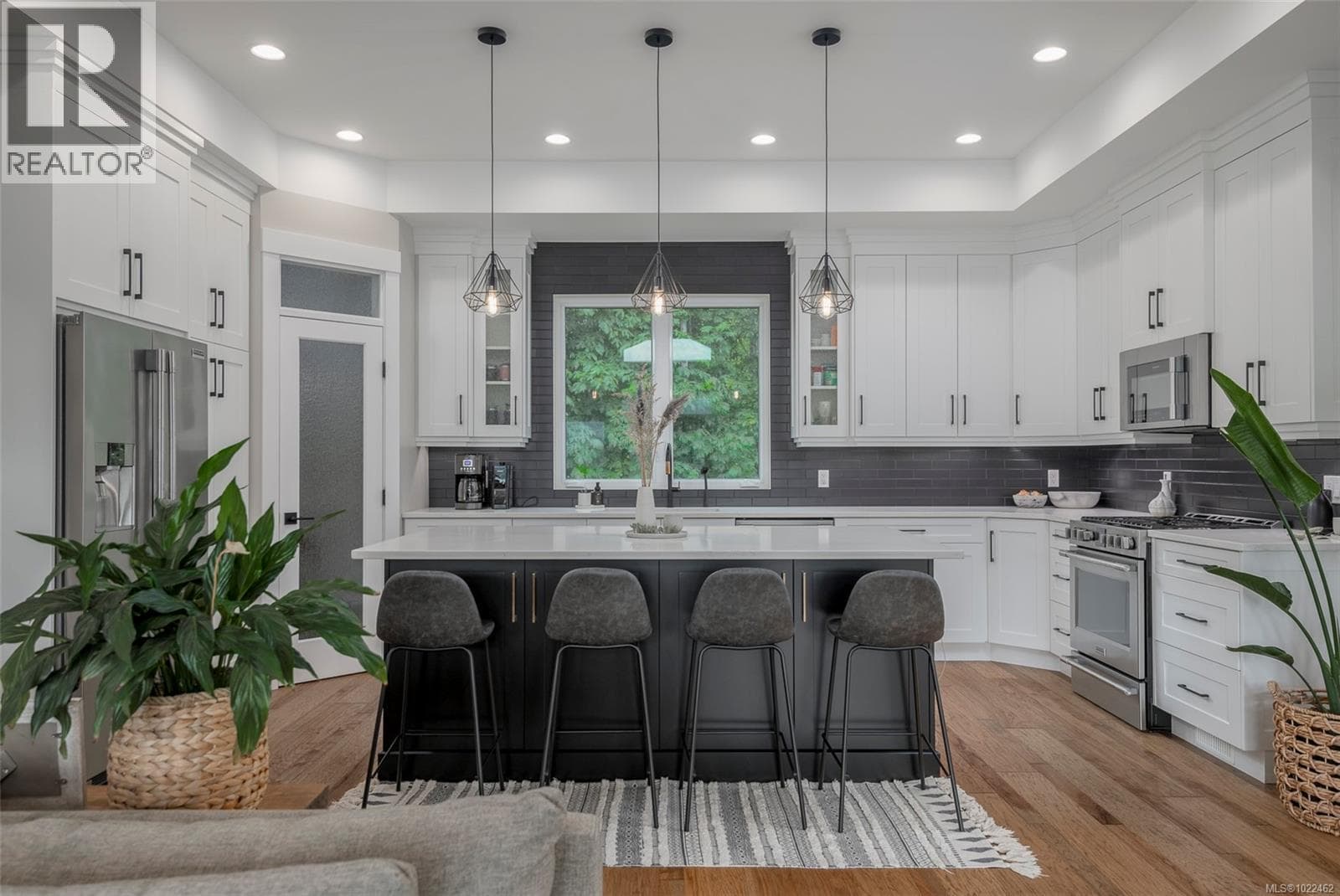 10407 Marina Vista Dr, Vancouver Island — photo 4