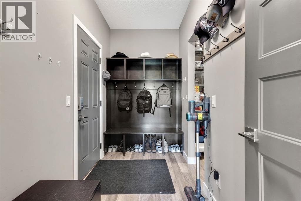 129 Wildrose Green — photo 4