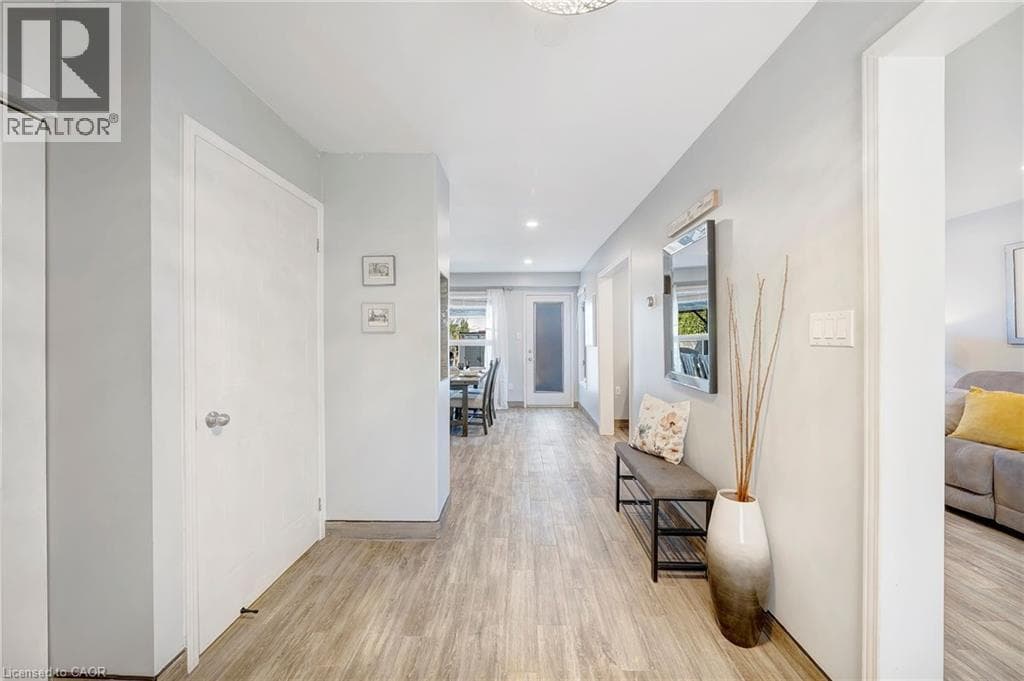 22 PLEASANT GROVE TERRACE — photo 4