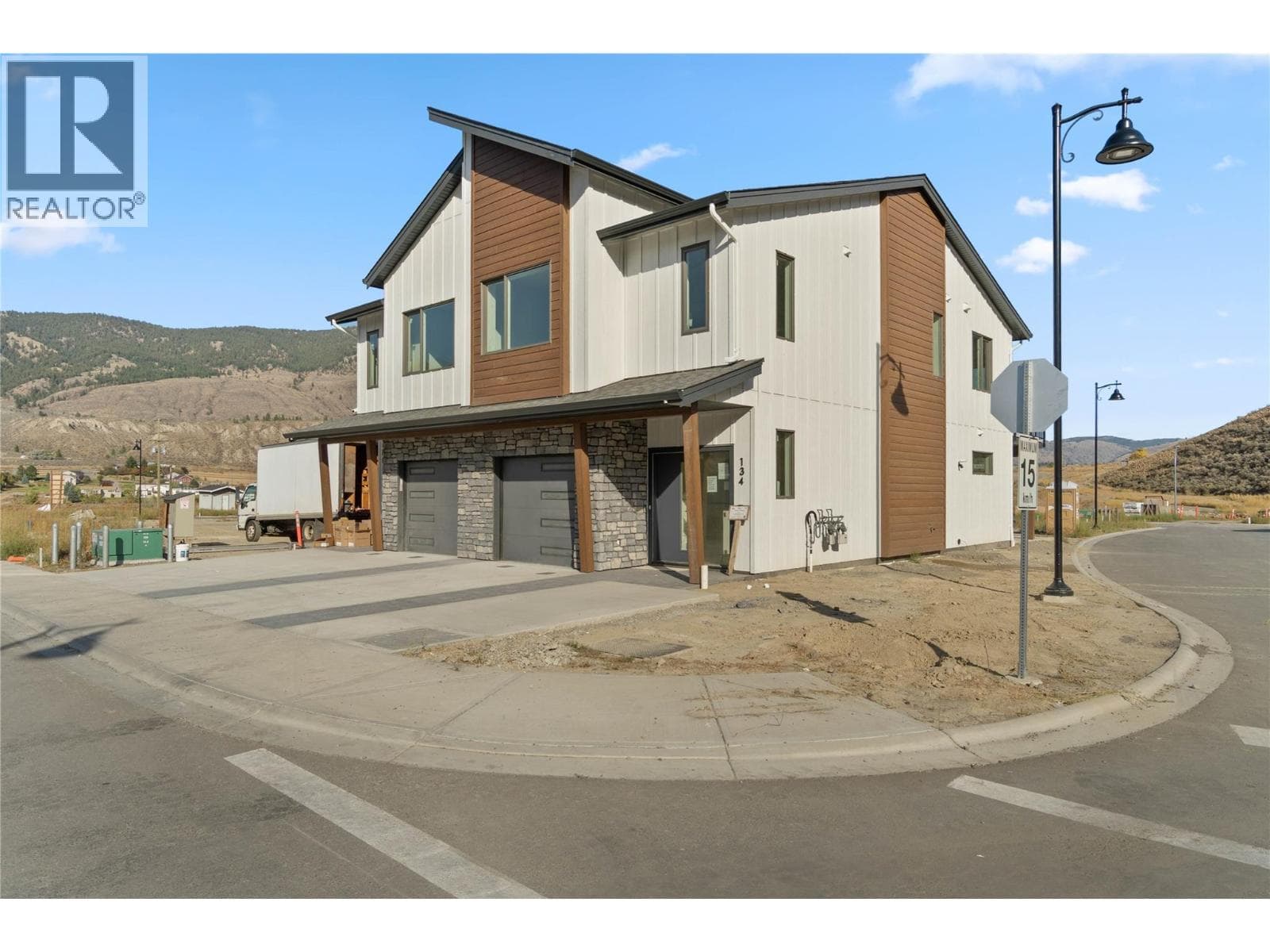 3580 Valleyview Drive Unit# 134 — photo 3