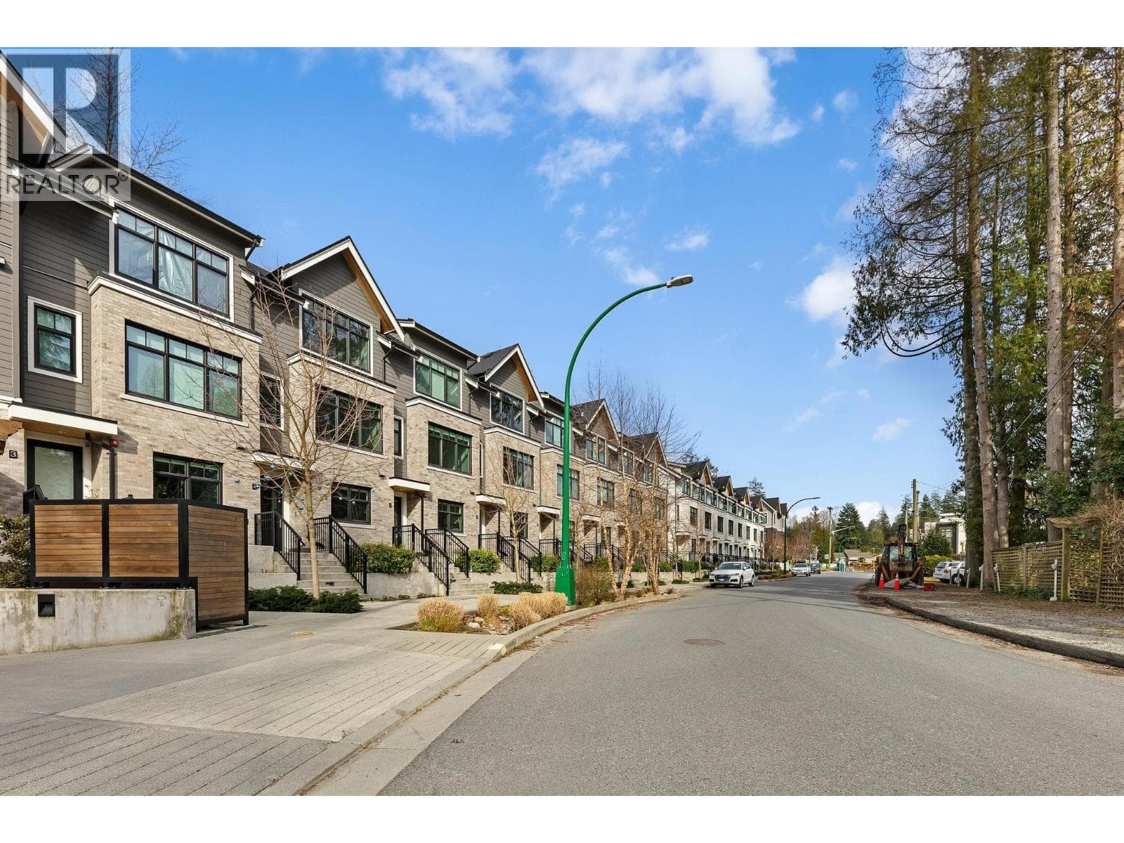 4 1960 GLENAIRE DRIVE, Greater Vancouver — photo 3