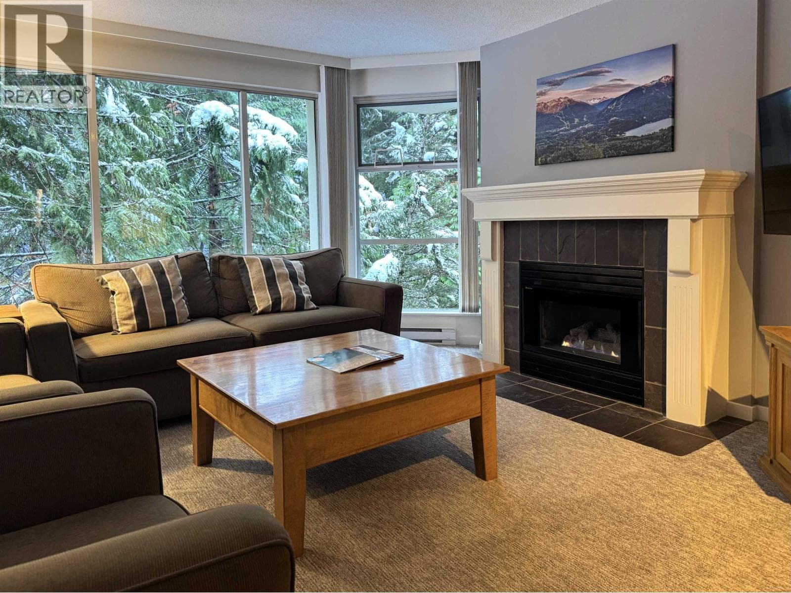 420 w49 4910 SPEARHEAD PLACE, Greater Vancouver — photo 2