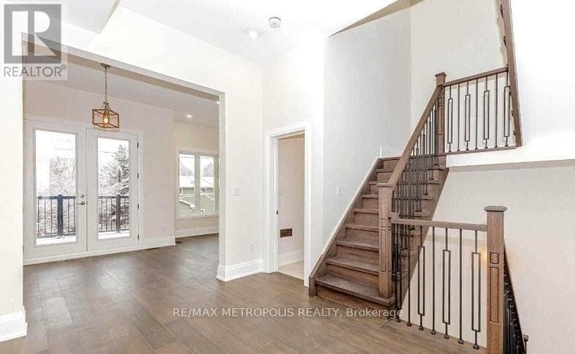 110A GILKISON STREET, Toronto — photo 2