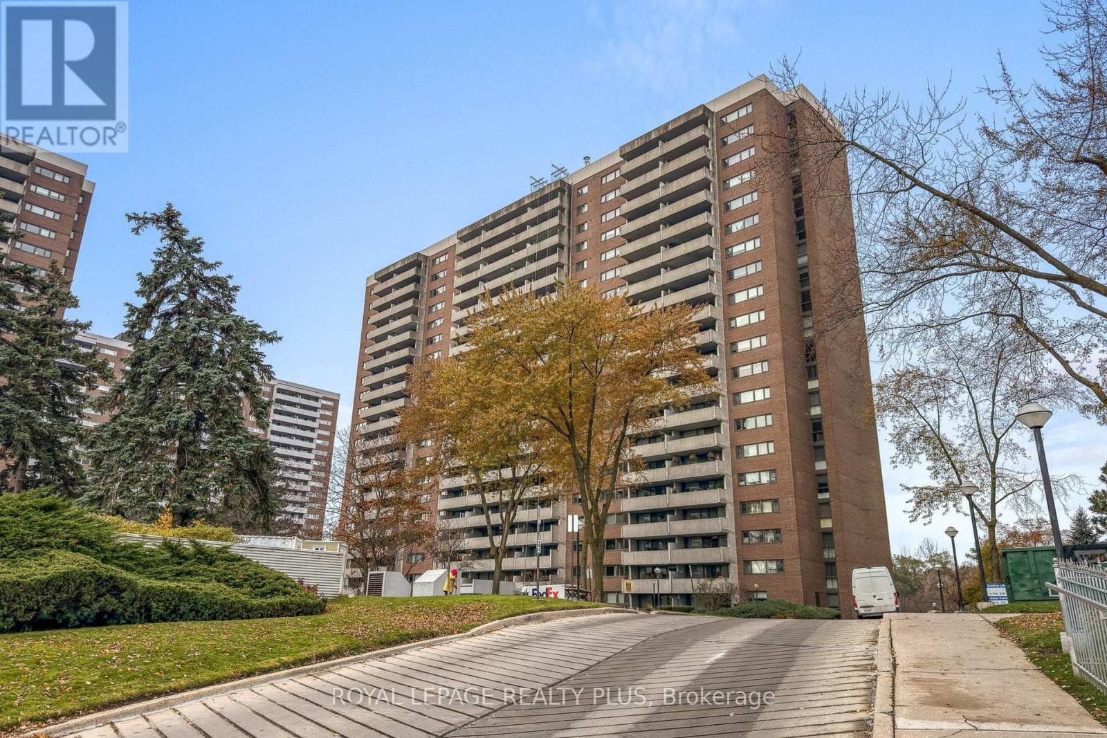 1206 - 260 SCARLETT ROAD, Toronto — photo 2